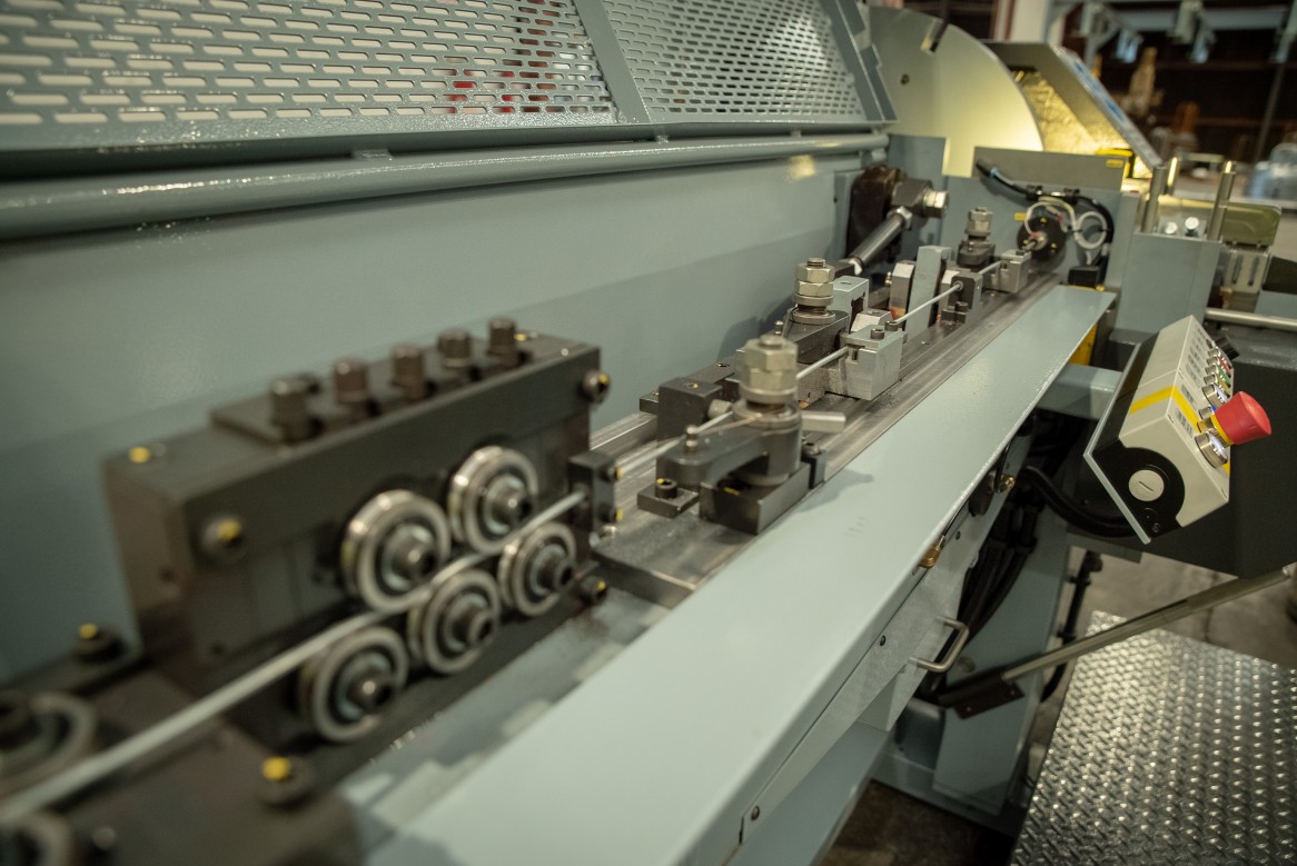 South-Fence-Staple-Machine-Table